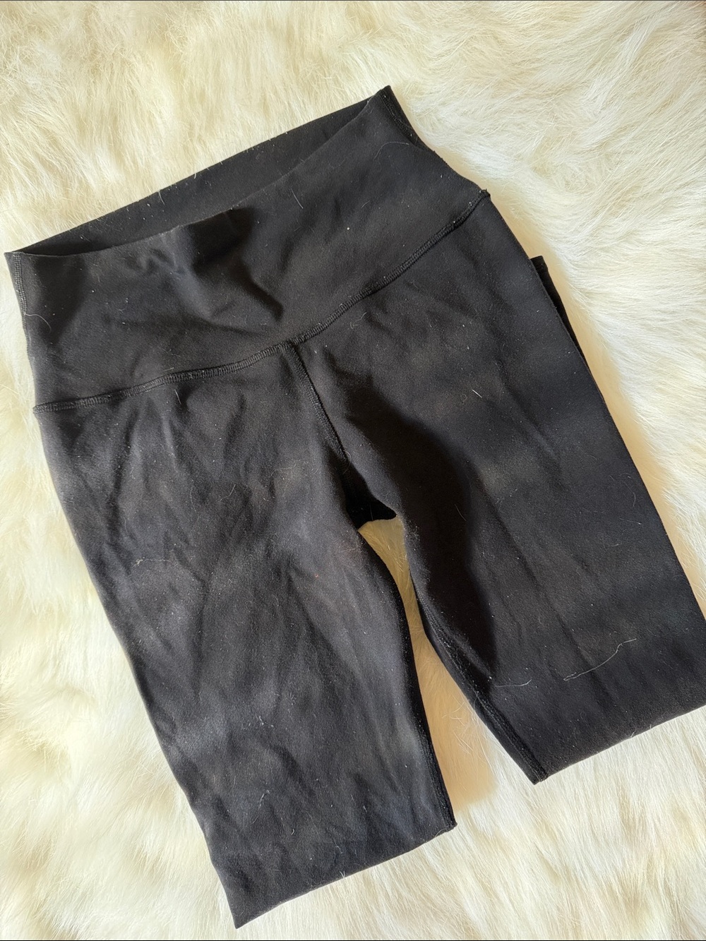 ALO Yoga women’s Black High-Rise Leggings - Picture 5 of 5